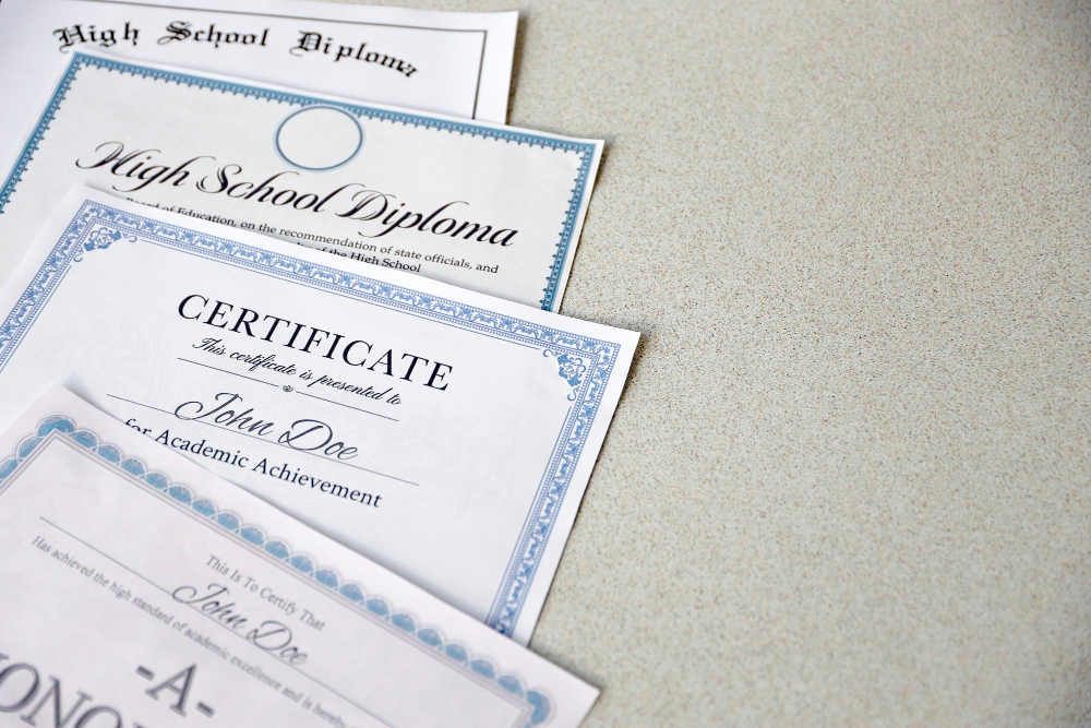 Certyfikaty w CV: Dlaczego warto je zmieścić w CV?